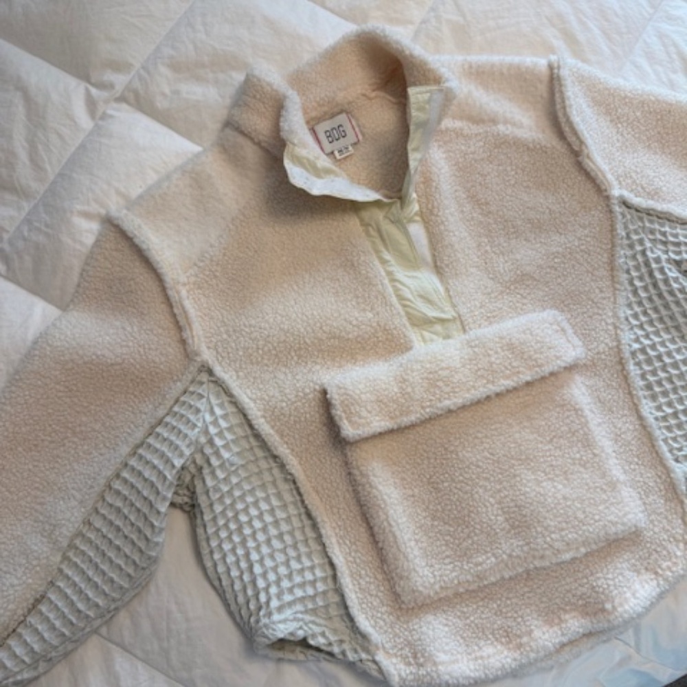 Urban Outfitters BDG Sherpa Fleece pullover / jacket